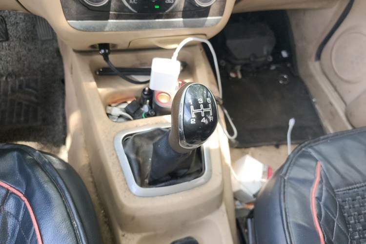 Used BAIC Weiwang M30 2017 1.5L M30S Standard DAM15DL Gear Lever