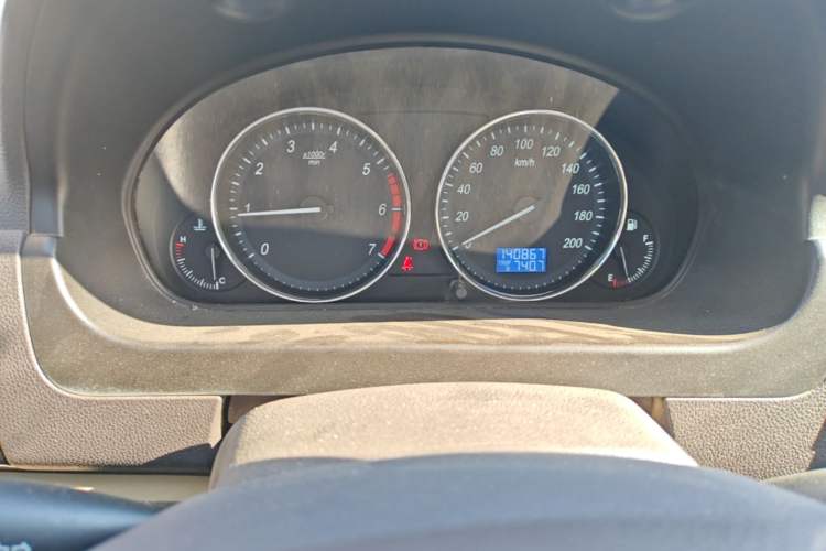 Used BAIC Weiwang M30 2017 1.5L M30S Standard DAM15DL Instrument Cluster