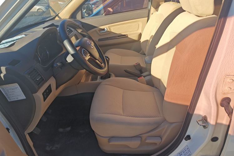Used BAIC Weiwang M30 2017 1.5L M30S Standard DAM15DL Left Front Seat