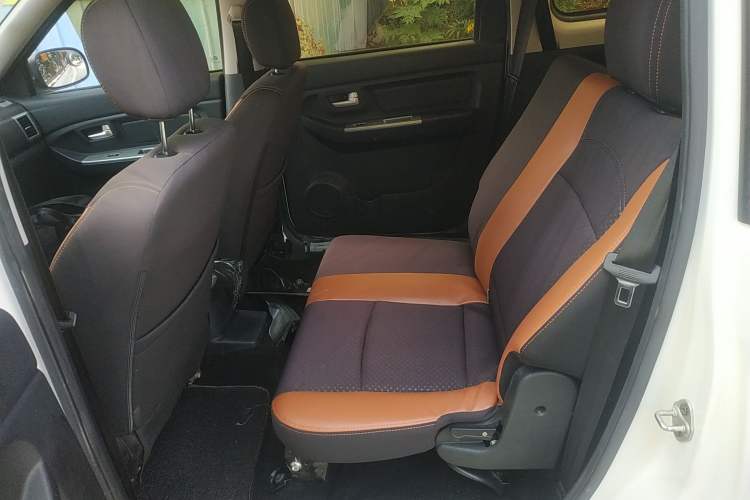Used BAIC Weiwang M30 2017 1.5L M30PLUS Standard Type DAM15DL Left Rear Seat