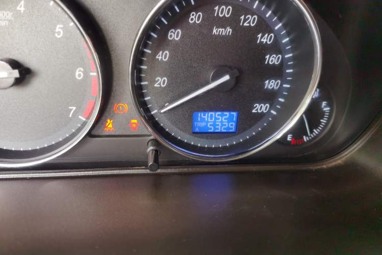 Used BAIC Weiwang M30 2017 1.5L M30S Standard DAM15DL Odometer Close Up