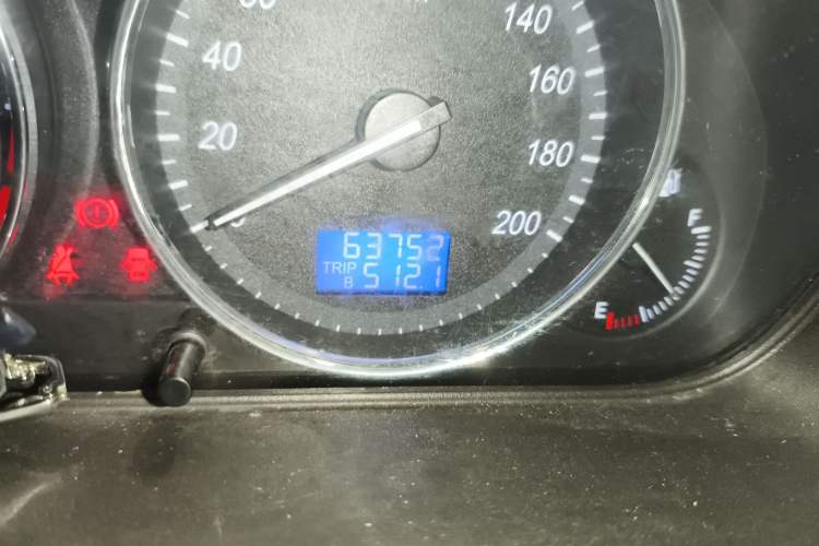 Used BAIC Weiwang M30 2017 1.5L M30S Standard DAM15DL Odometer Close Up