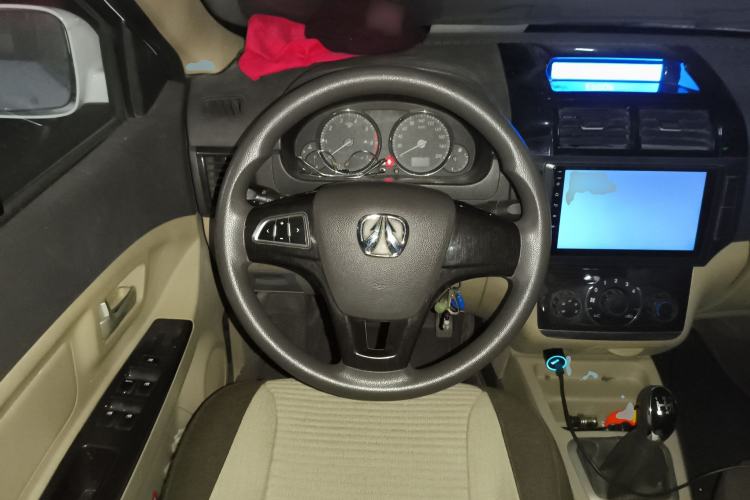 Used BAIC Weiwang M30 2017 1.5L M30S Standard DAM15DL Steering Wheel