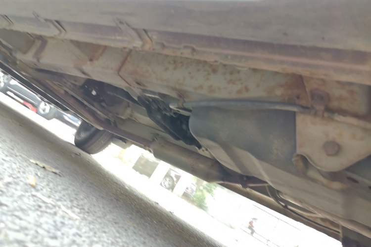 Used BAIC Weiwang M35 2016 1.5L Standard DAM15 Chassis Rear Left