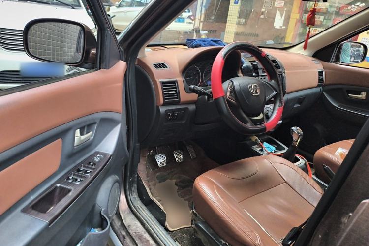 Used BAIC Weiwang M35 2016 1.5L Standard DAM15 Driver Seat