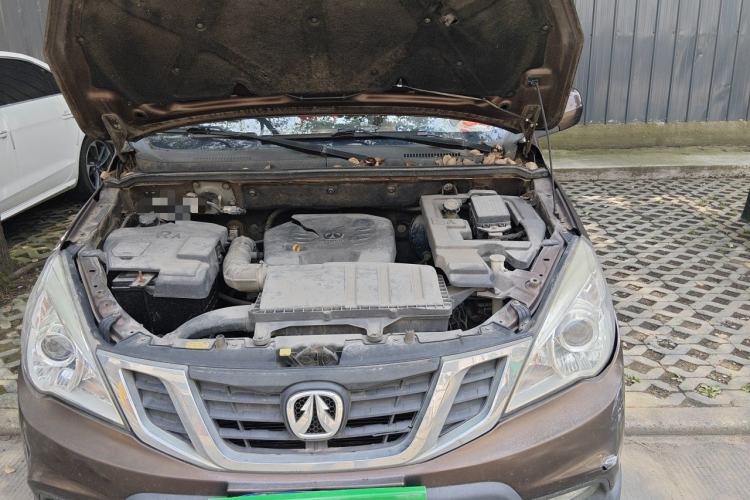 Used BAIC Weiwang M35 2016 1.5L Comfort DAM15 Engine Bay Left