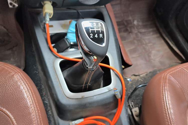 Used BAIC Weiwang M35 2016 1.5L Standard DAM15 Gear Lever