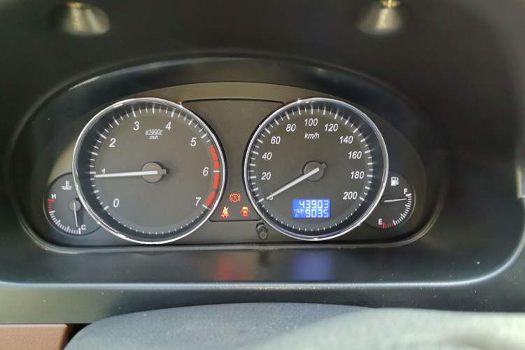 Used BAIC Weiwang M35 2016 1.5L Standard DAM15 Instrument Cluster