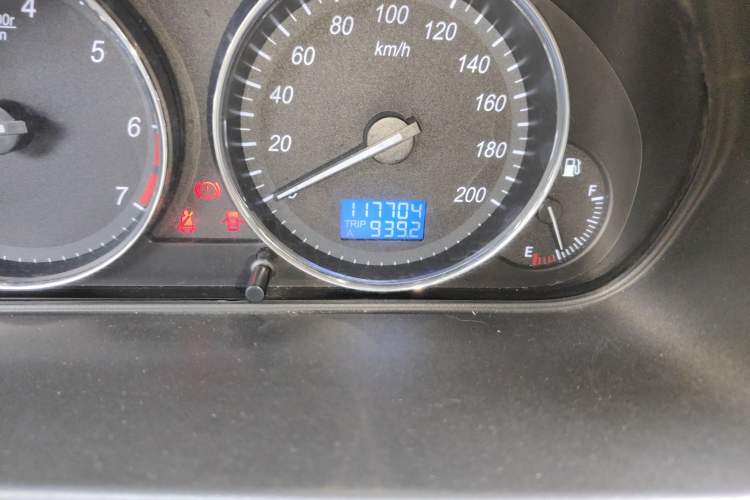 Used BAIC Weiwang M35 2016 1.5L Standard DAM15 Odometer Close Up