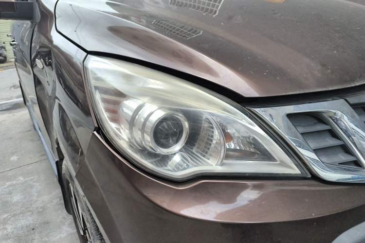 Used BAIC Weiwang M35 2016 1.5L Standard DAM15 Right Front Headlight