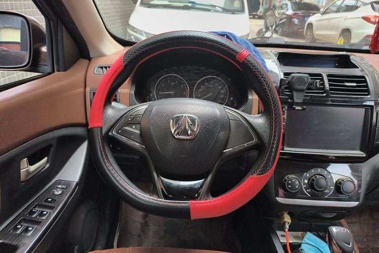 Used BAIC Weiwang M35 2016 1.5L Standard DAM15 Steering Wheel