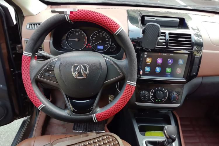 Used BAIC Weiwang M35 2016 1.5L Standard DAM15 Steering Wheel