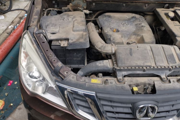 Used BAIC Weiwang M35 2016 1.5L Comfort DAM15 Engine Bay Right