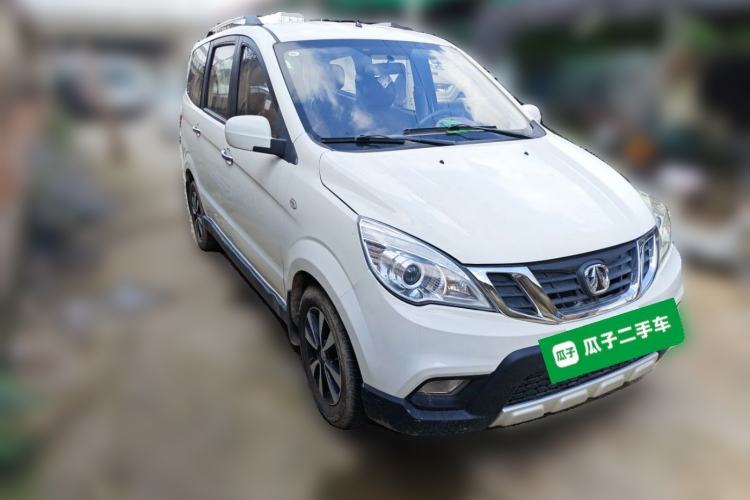 Used BAIC Weiwang M35 2016 1.5L Comfort DAM15 Front Right 45 Deg