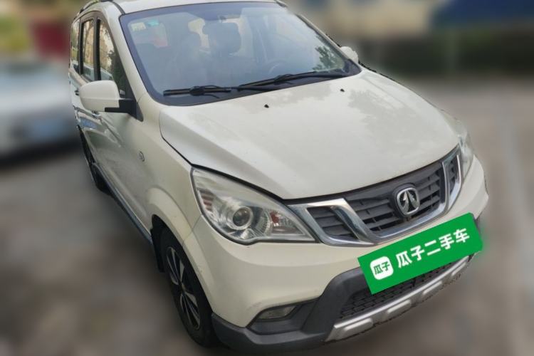 Used BAIC Weiwang M35 2016 1.5L Comfort DAM15 Front Right 45 Deg