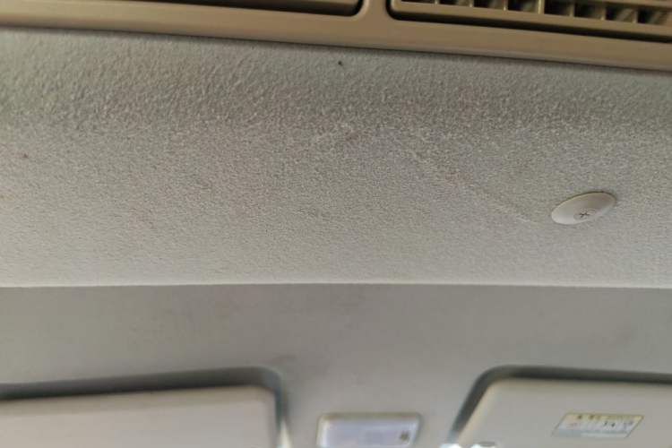 Used BAIC Weiwang M35 2016 1.5L Comfort DAM15 Headliner
