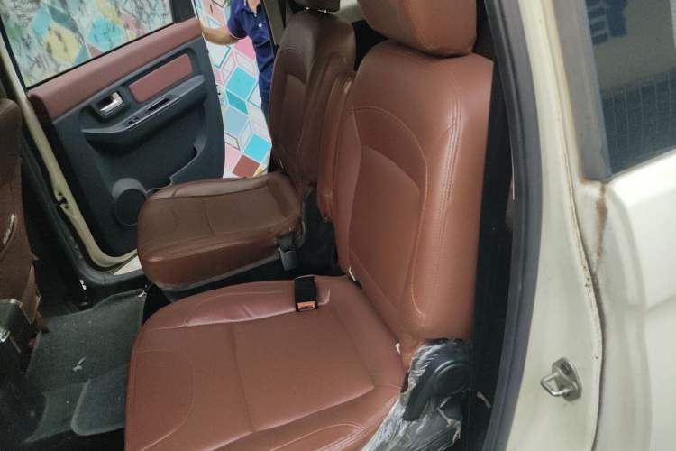 Used BAIC Weiwang M35 2016 1.5L Comfort DAM15 Left Rear Seat