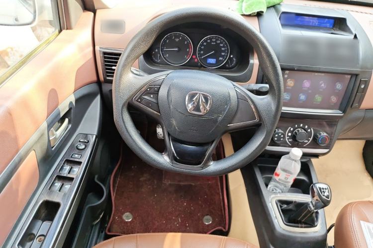 Used BAIC Weiwang M35 2016 1.5L Comfort DAM15 Steering Wheel