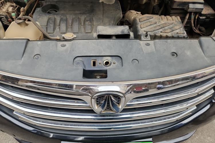 Used BAIC Weiwang M50F 2017 1.5L Comfort Edition Engine Bay