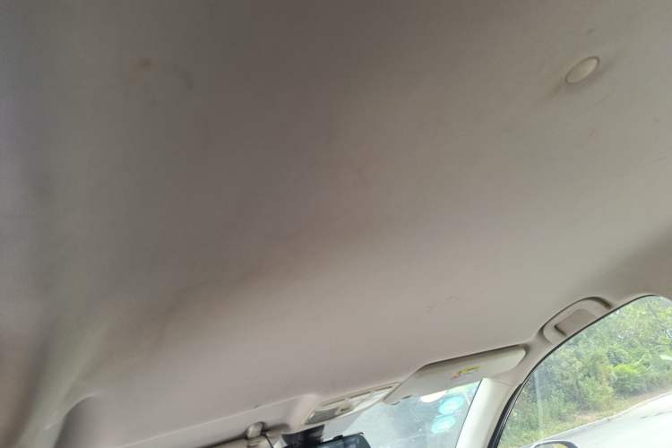 Used BAIC Weiwang M50F 2017 1.3T Comfort Edition Headliner