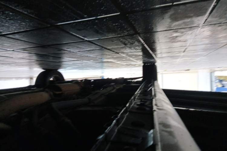 Used BAIC Weiwang M50F 2017 1.5L Comfort Edition Left Side Sill