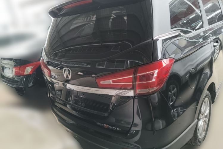 Used BAIC Weiwang M50F 2017 1.5L Comfort Edition Rear