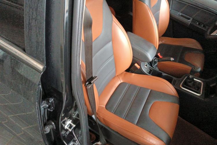 Used BAIC Weiwang M50F 2017 1.5L Comfort Edition Right Front Seat