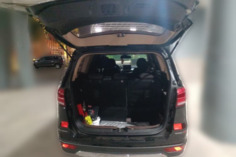 Used BAIC Weiwang M50F 2017 1.5L Standard Model Trunk