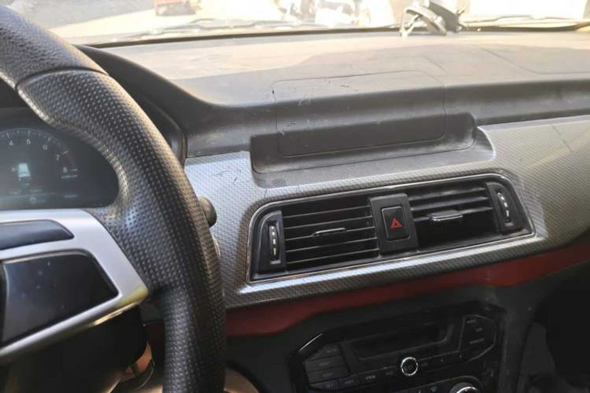 Used BAIC Weiwang M50F 2017 1.5L Standard Model Audio And AC Panel
