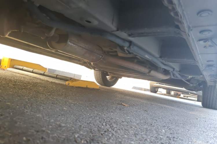 Used BAIC Weiwang M50F 2017 1.5L Standard Model Chassis Front Left