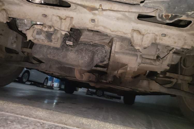 Used BAIC Weiwang M50F 2017 1.5L Luxury Model Chassis Front