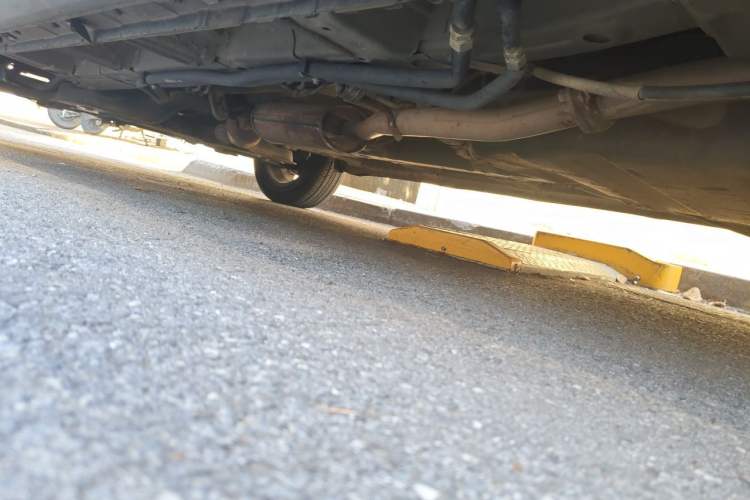 Used BAIC Weiwang M50F 2017 1.5L Standard Model Chassis Rear Left