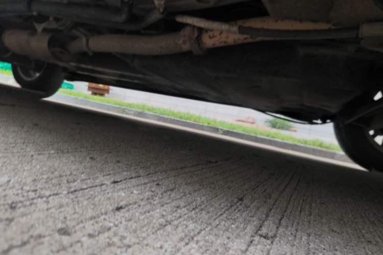 Used BAIC Weiwang M50F 2017 1.5L Comfort Edition Chassis Rear Left