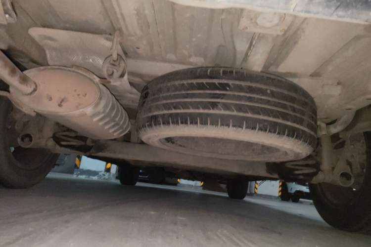Used BAIC Weiwang M50F 2017 1.5L Luxury Model Chassis Rear