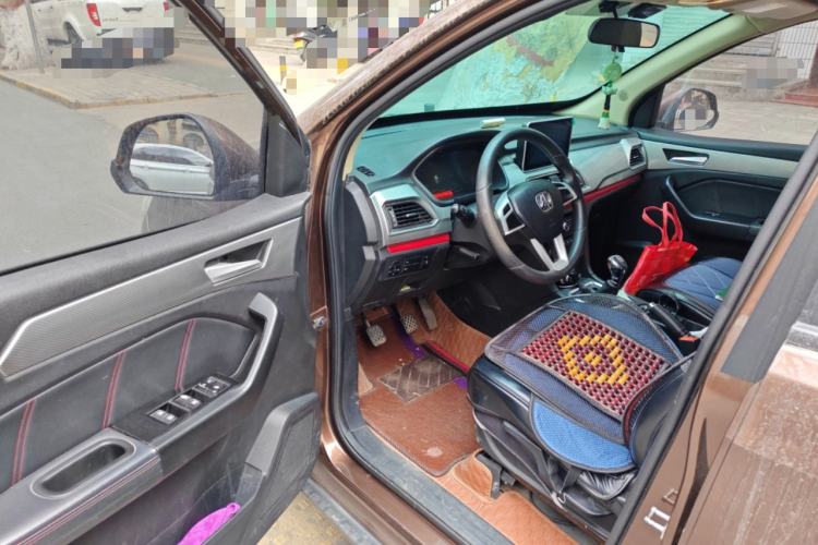Used BAIC Weiwang M50F 2017 1.5L Standard Model Driver Seat