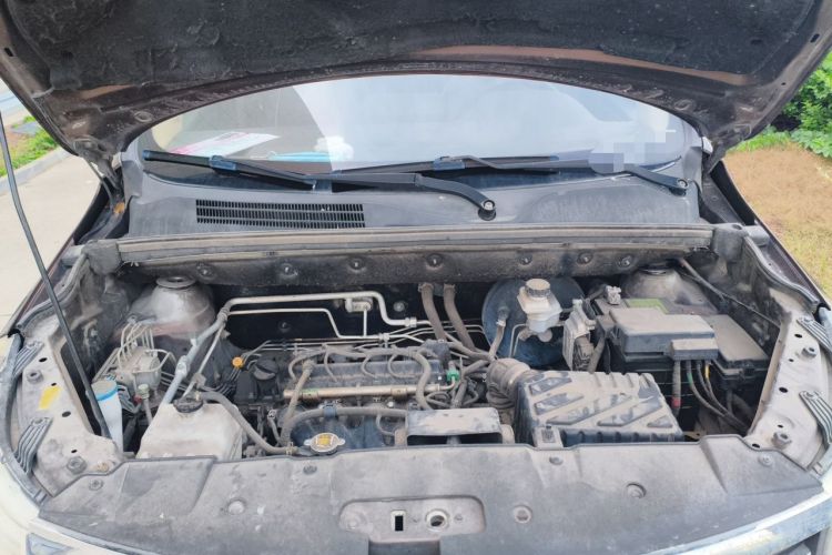 Used BAIC Weiwang M50F 2017 1.5L Comfort Edition Engine Bay