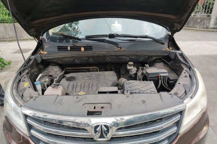 Used BAIC Weiwang M50F 2017 1.5L Comfort Edition Engine Bay