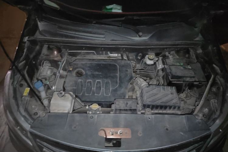 Used BAIC Weiwang M50F 2017 1.5L Comfort Edition Engine Bay