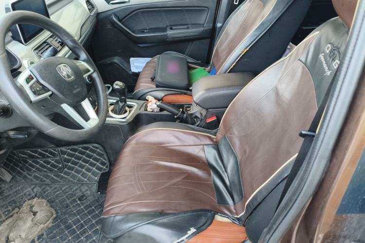Used BAIC Weiwang M50F 2017 1.5L Comfort Edition Left Front Seat