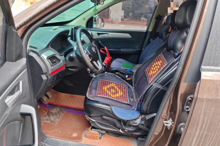 Used BAIC Weiwang M50F 2017 1.5L Standard Model Left Front Seat