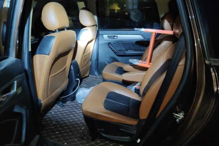 Used BAIC Weiwang M50F 2017 1.5L Comfort Edition Left Rear Seat