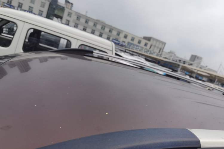 Used BAIC Weiwang M50F 2017 1.5L Comfort Edition Roof