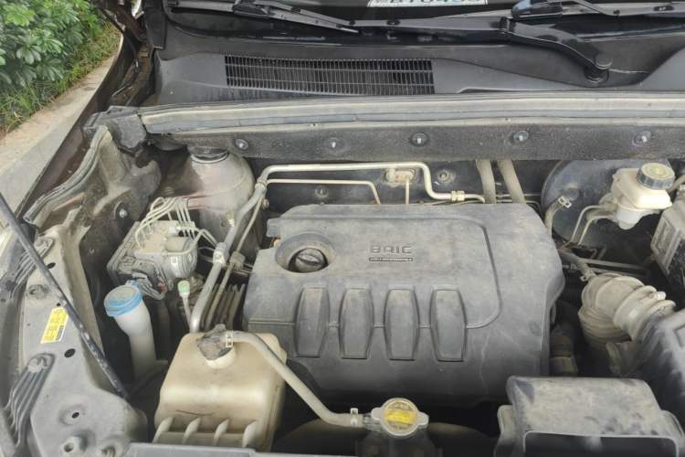 Used BAIC Weiwang M50F 2017 1.5L Luxury Model Engine Bay Right