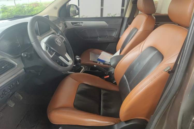Used BAIC Weiwang M50F 2017 1.5L Luxury Model Left Front Seat