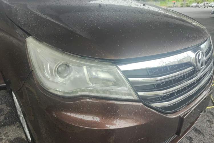Used BAIC Weiwang M50F 2017 1.5L Luxury Model Right Front Headlight