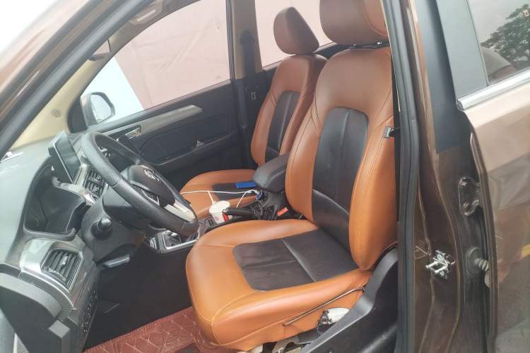 Used BAIC Weiwang M50F 2017 1.5L Luxury Model Left Front Seat