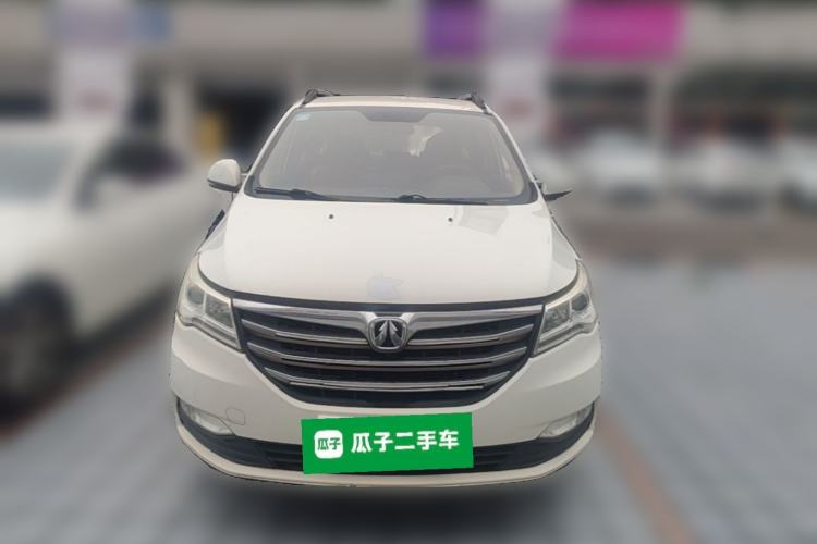 Used BAIC Weiwang M50F 2017 1.5L Standard Model Front