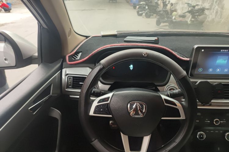 Used BAIC Weiwang M50F 2017 1.5L Luxury Model Steering Wheel