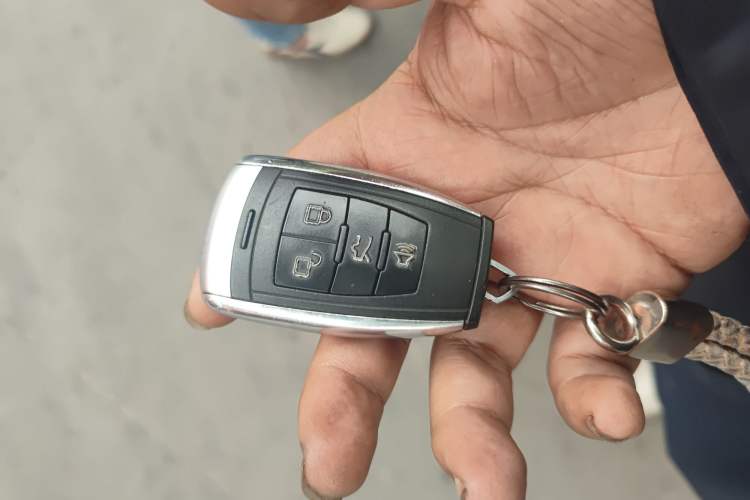 Used BAIC Weiwang M50F 2017 1.5L Luxury Model Vehicle Key