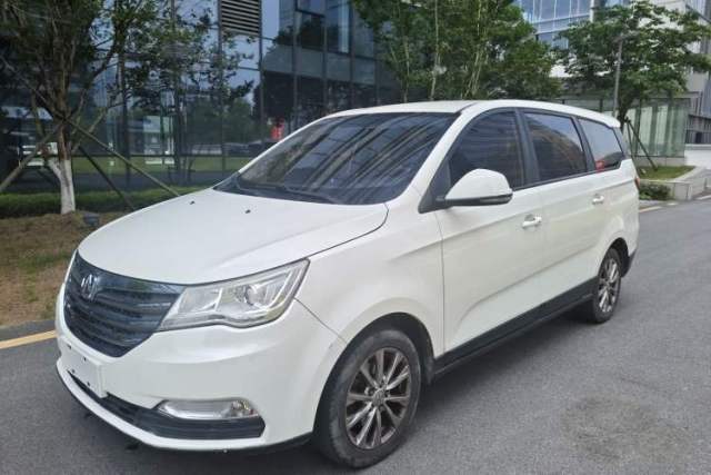 Used BAIC Weiwang M50F 2017 1.5L Standard Model